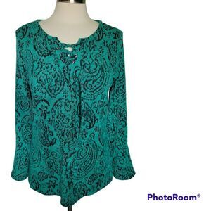 ONE WORLD GREEN PAISLEY BELL SLEEVE TOP - M